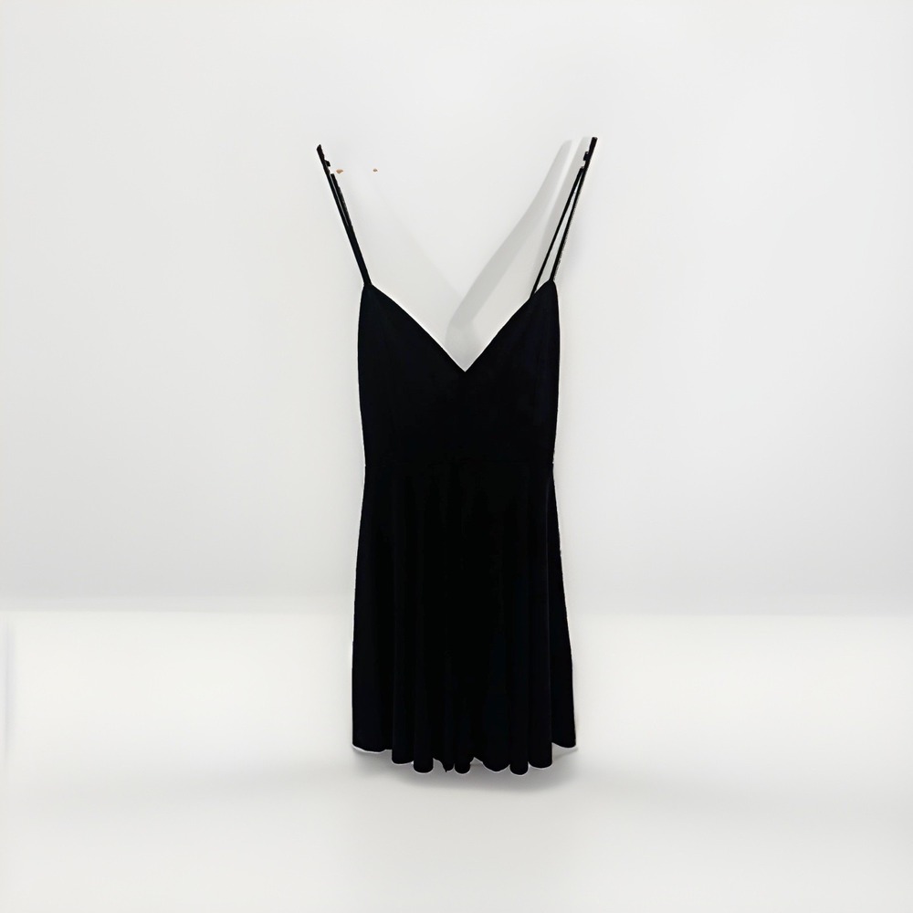 Kimchi Blue Valerina Strappy Back Fit & Flare Mini Dress Women's Sz M LBD Flirty